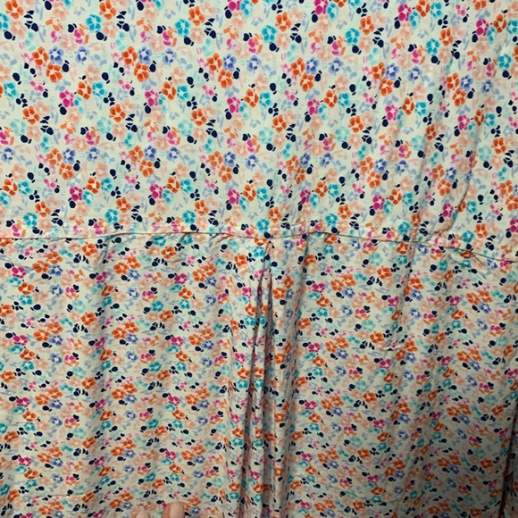 Jane and Delancey Button Front Blouse - Picture 5 of 8